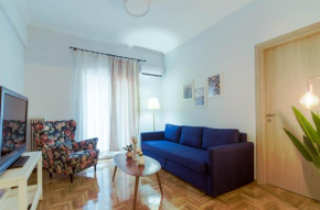 Adorable 2 bedroom apartment close to Ancient Athens city center
